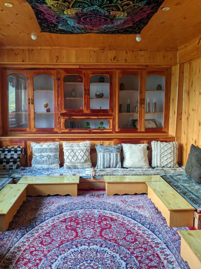 Summer Cottages Manāli Exterior foto
